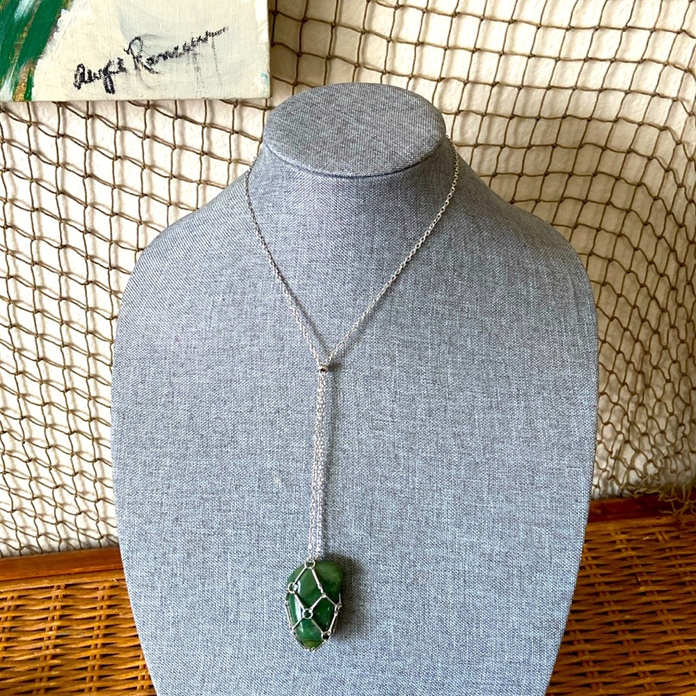NEW LARGE POLISHED AVENTURINE STONE PENDANT & STAINLESS STEEL CHAIN NECKLACE